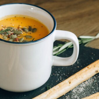 The Perfect Autumn Roast Carrot & Fennel Soup