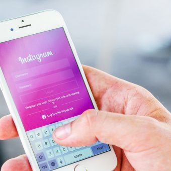What's The Best Time of Day to Upload to Instagram?