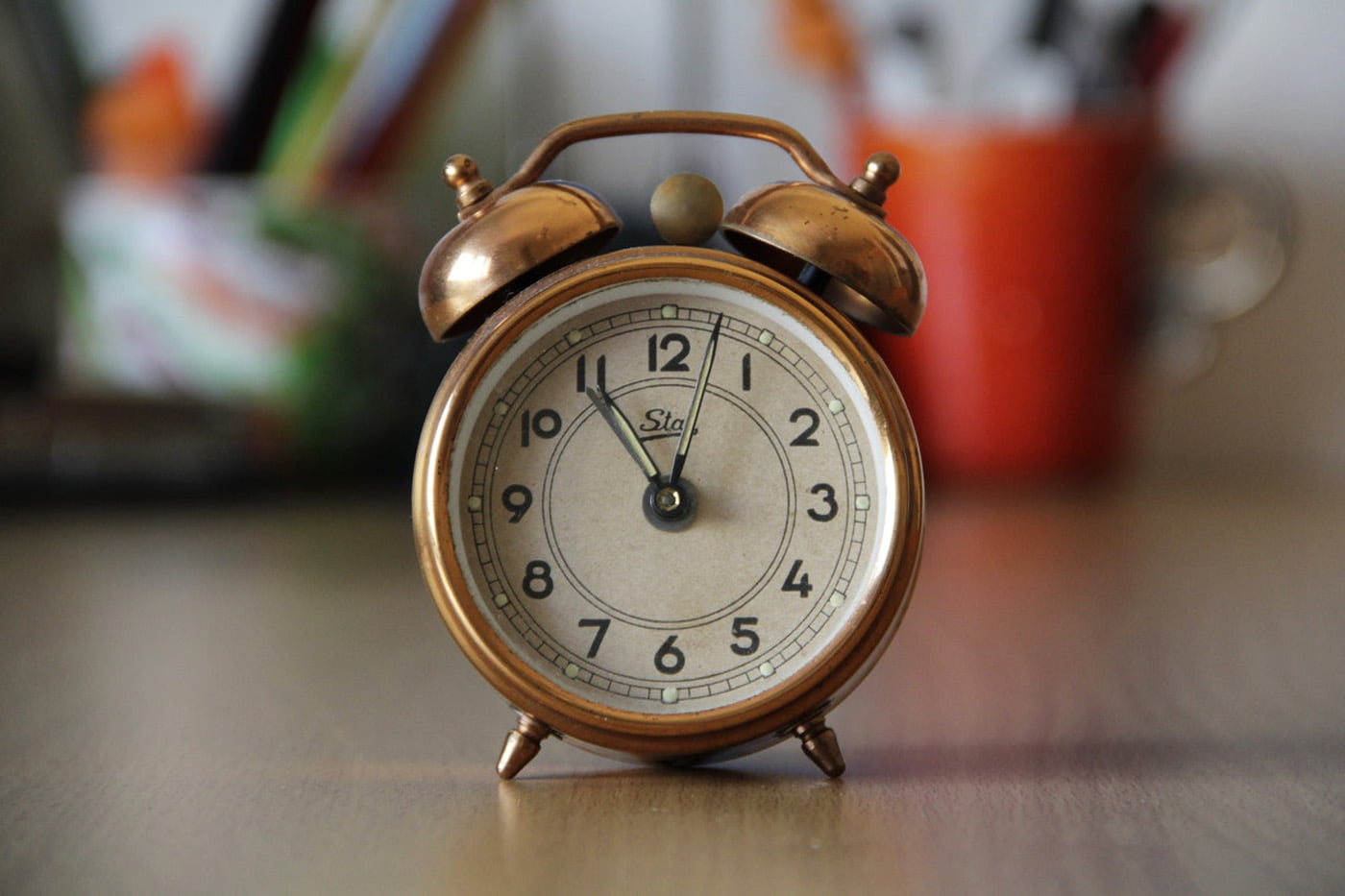 Get Your Family Ready for the Clocks Change - 5 Top Tips!