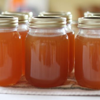 Super Easy Homemade Peach & Vanilla Jam