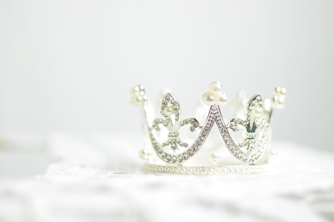 PSA: Disneyland is Hiring New Princes and Princesses!