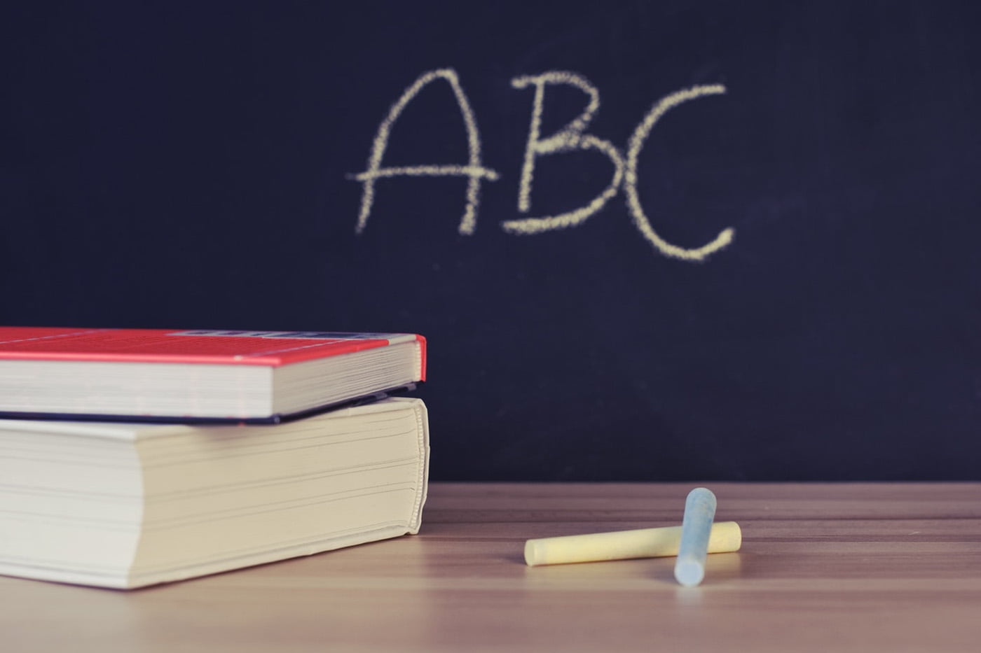 Parents Ditch Old-Skool Stores, as Back-to-School Spending Moves Online