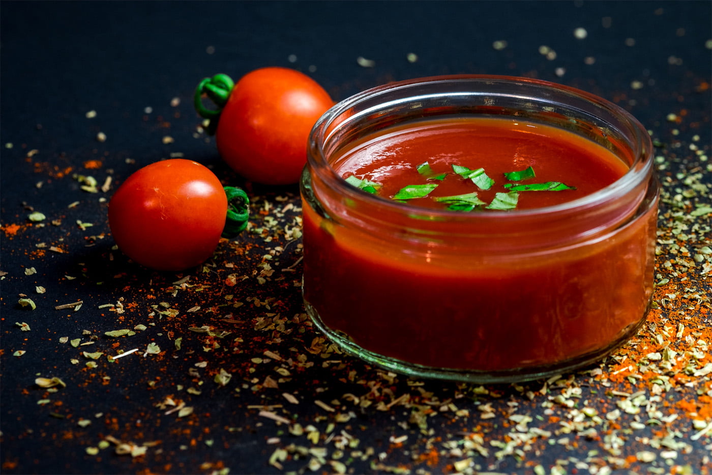 Super Easy Homemade No-Chop Tomato Sauce