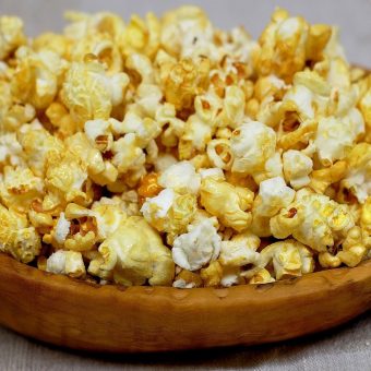 Honey & Hot Sauce Popcorn Crunch