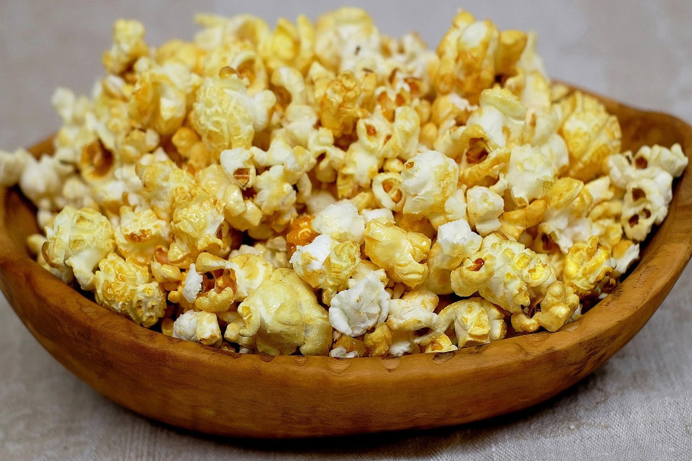 Honey & Hot Sauce Popcorn Crunch