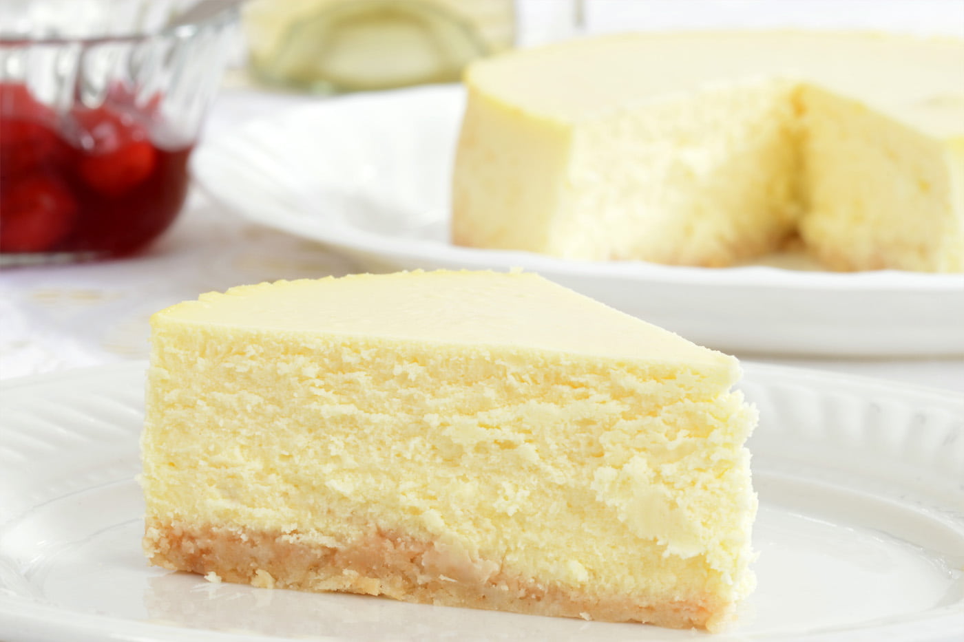 Creamy Slow Cooker Cheesecake