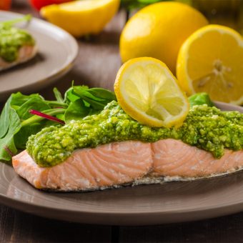 500 Calories or Less: Salmon With Homemade Pesto