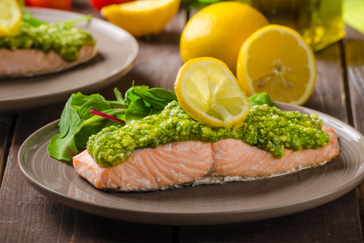 500 Calories or Less: Salmon With Homemade Pesto