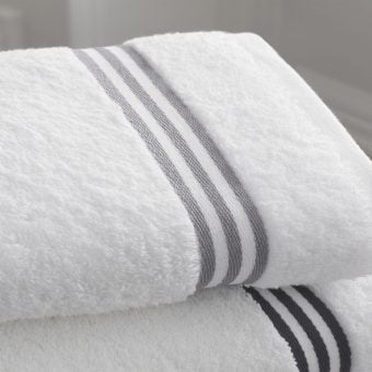 How Often Should You Wash Towels, Sheets & Pyjamas?