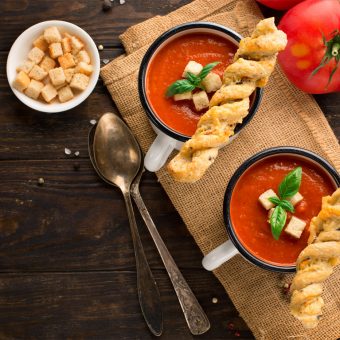 Classic Homemade Tomato & Chilli Soup