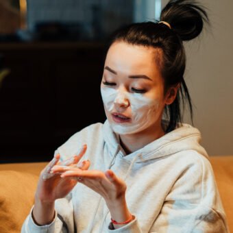 Acne in 2022: A How-To Guide for Treating Your Skin