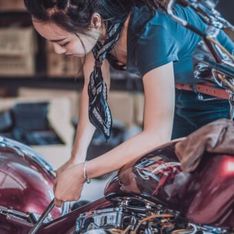 Why Aren’t There More Women in the Automotive Industry?