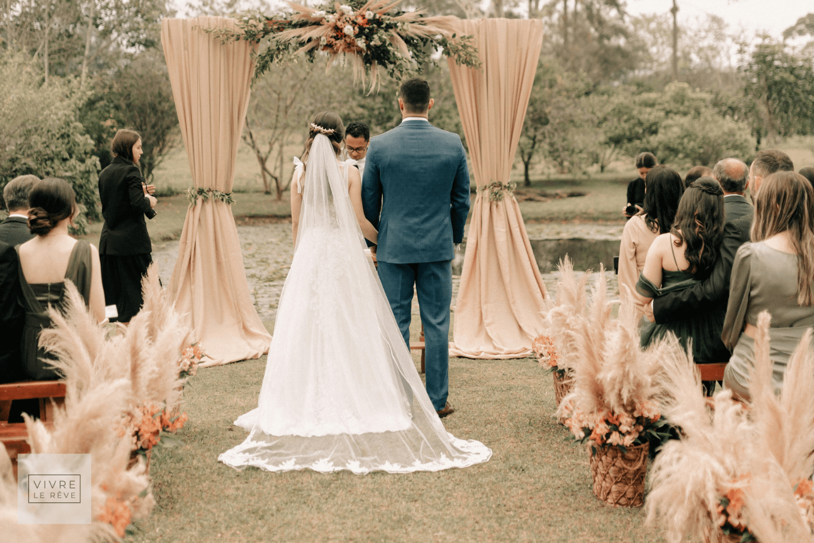 How to Pray for Your Future Husband (Step-by-Step Guide)
